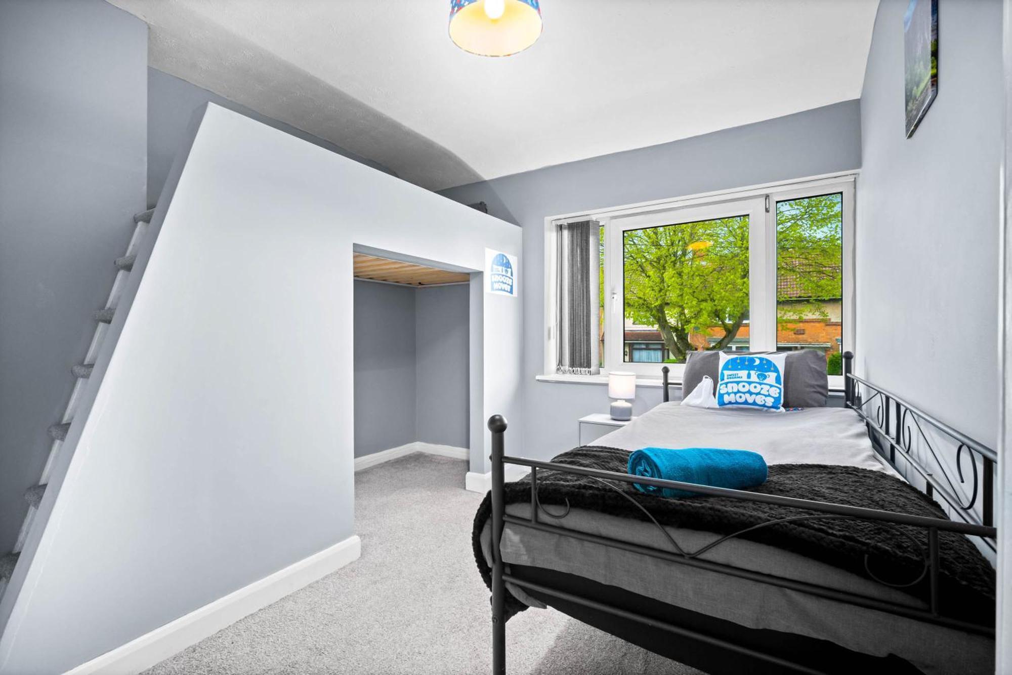 Stylish 3 Bedroom Home Away From Home Birmingham Bagian luar foto